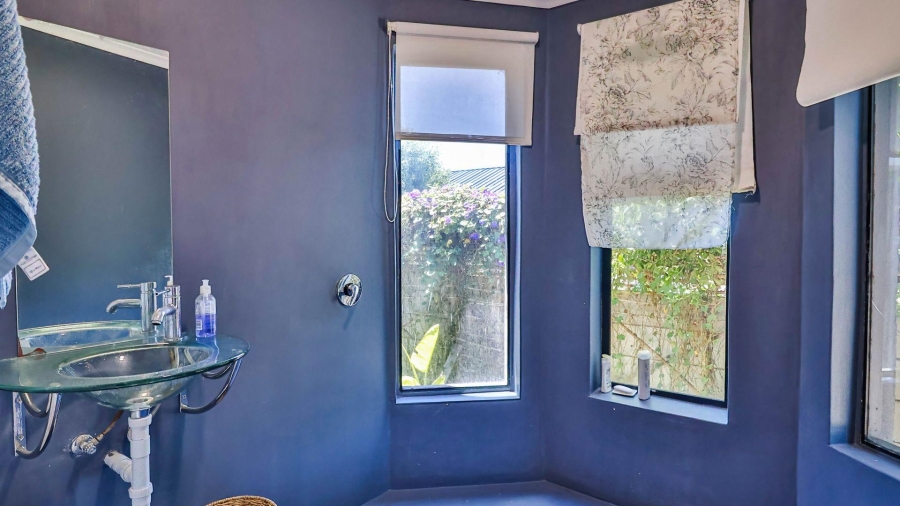 2 Bedroom Property for Sale in Kleinbaai Western Cape